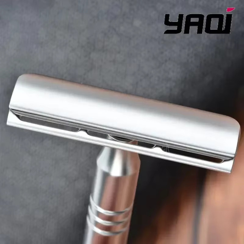 YAQI Excalibur Sicherheitsrasierer für Herren, Chrom-Optik, AC-Klinge - Bild 3