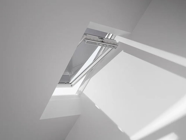 VELUX Hitzeschutz-Markise MHL 200 5060 in Schwarz - Bild 1