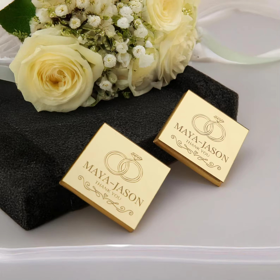 Personalisierte quadratische Acryl-Spiegel in Schokolade mit Gravur als individuelles Geschenk für Hochzeit oder Taufe - Bild 2