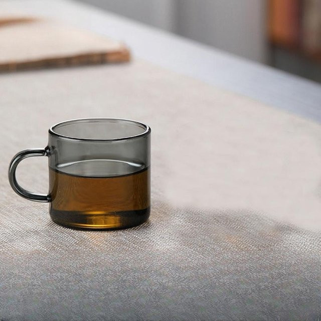 Yiran Teetasse aus Borosilikatglas mit Henkel, hochtemperaturbeständig, Rauchgrau - Bild 1