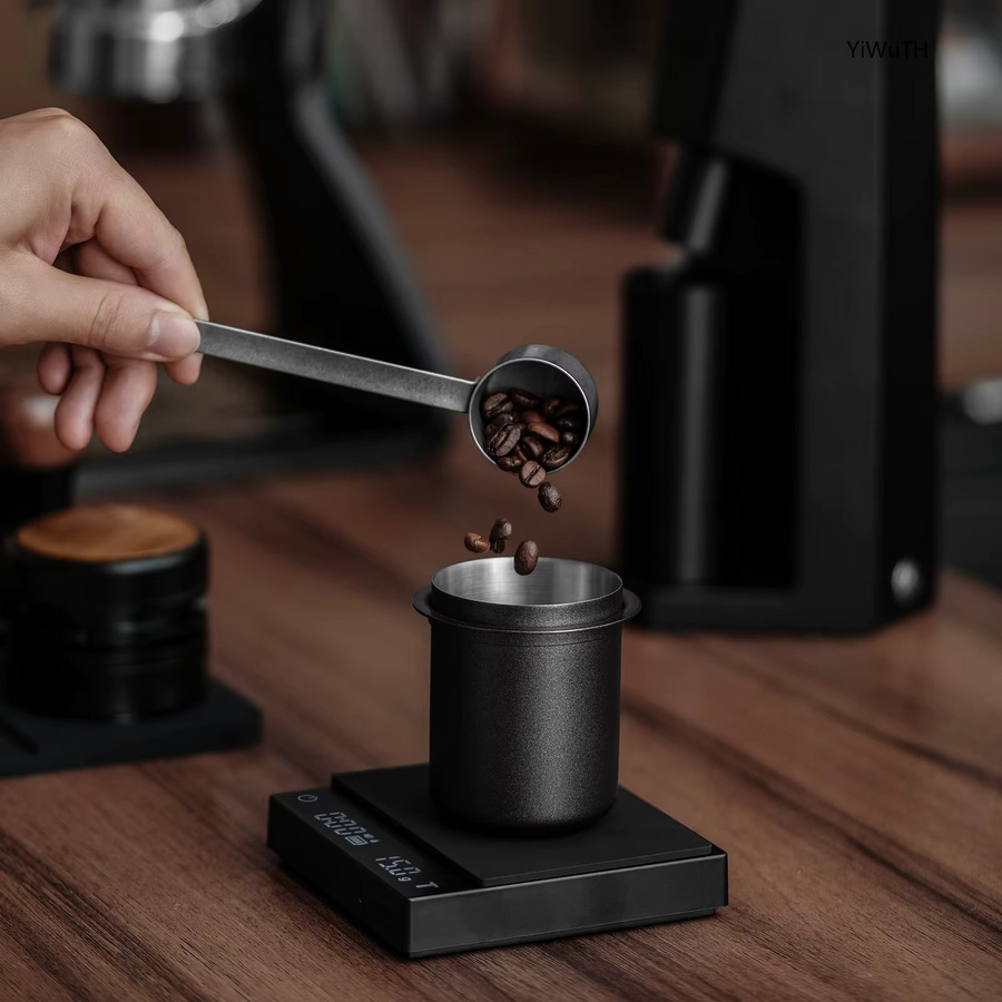 MHW-3BOMBER Espresso-Kaffeedosierbecher aus Edelstahl in Schwarz, kompatibel mit 58mm Siebträgern - Bild 2