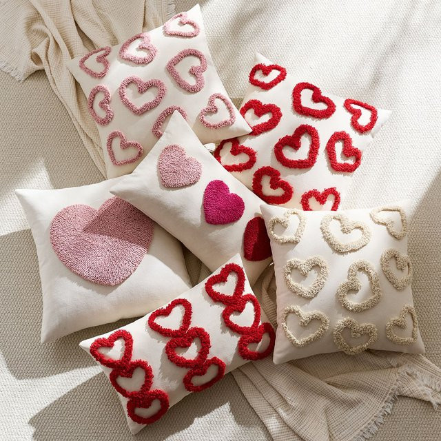 Inyahome Kissenbezüge mit Herz-Design für Valentinstag in Pink und Weiß - Bild 1