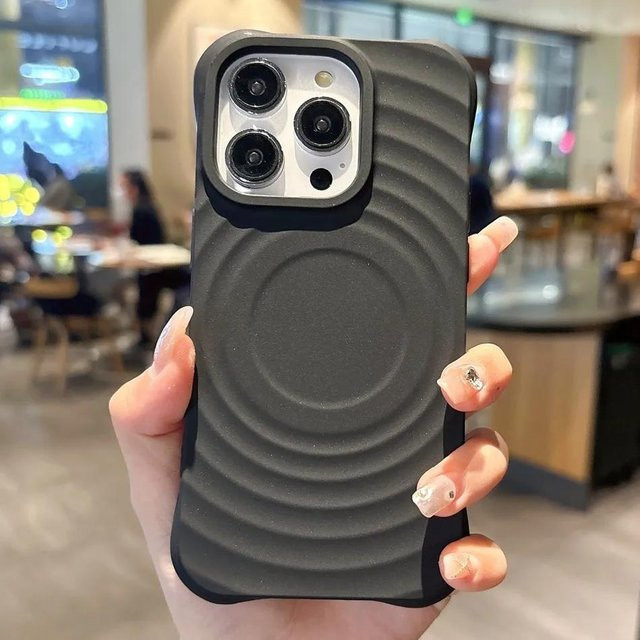 Yiran magnetische Handyhülle aus weichem Flüssigsilikon mit Wellen-Design für iPhone 11 12 13 14 15 Pro Max Plus, Farbe: Schwarz, MagSafe kompatibel - Bild 1