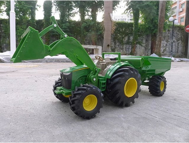 Ertl Antike Traktor und Wagen, Modell, Metall, ab 3 Jahre - Bild 1