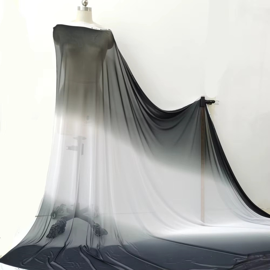 FABRIC SHIPPER Polyester-Stretch-Mesh-Gewebe mit Ombre-Farbverlauf in Blau Weiß Multicolour, Breite: 147 cm - Bild 2