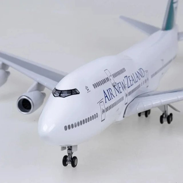 ZOCO New Zealand Airlines 747 Flugzeugmodell, Maßstab 1:130 - Bild 1