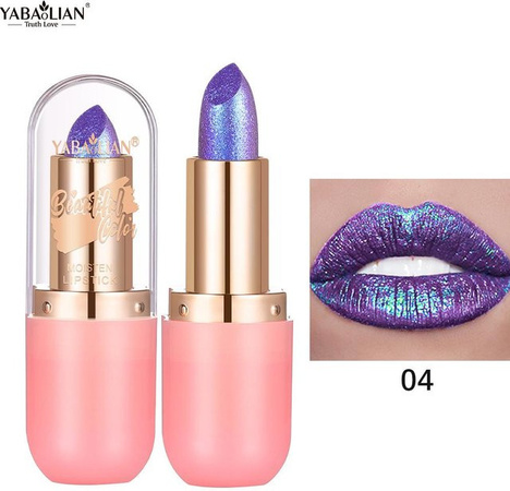 Lippenstift Violett, Matt, Chamäleon Effekt