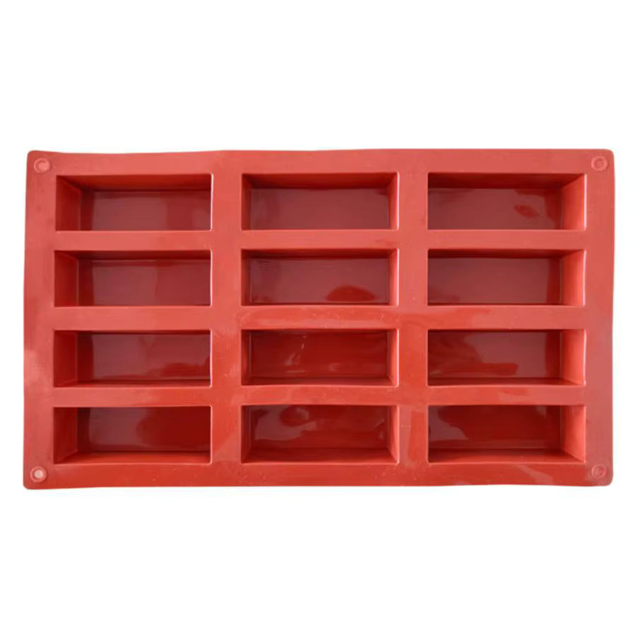 Rechteckige Silikon-Backform in Rot für Energieriegel, Schokoriegel, Proteinriegel, Maisbrot oder Pudding - Bild 4