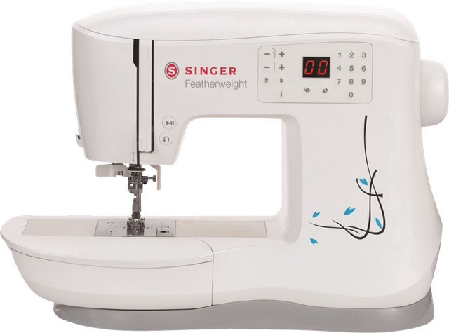 Singer Nähmaschine Featherweight C240 in Weiß - Bild 1