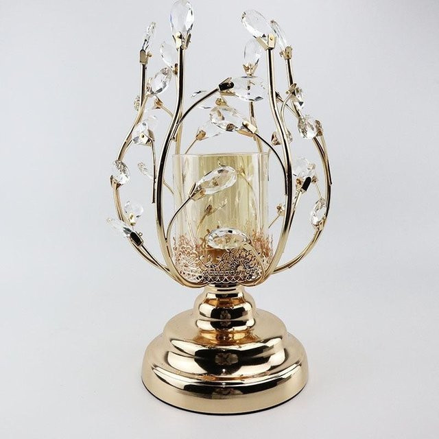 Luxus Kerzenständer aus Metall und Kristall von Yiran Furniture in Gold für deinen Esstisch - Bild 1