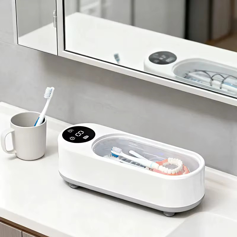 Viewring Hochfrequenz-Ultraschall-Brillenreinigungsgerät in Weiß mit kabelloser Steuerung für Brillen und Accessoires - Bild 2