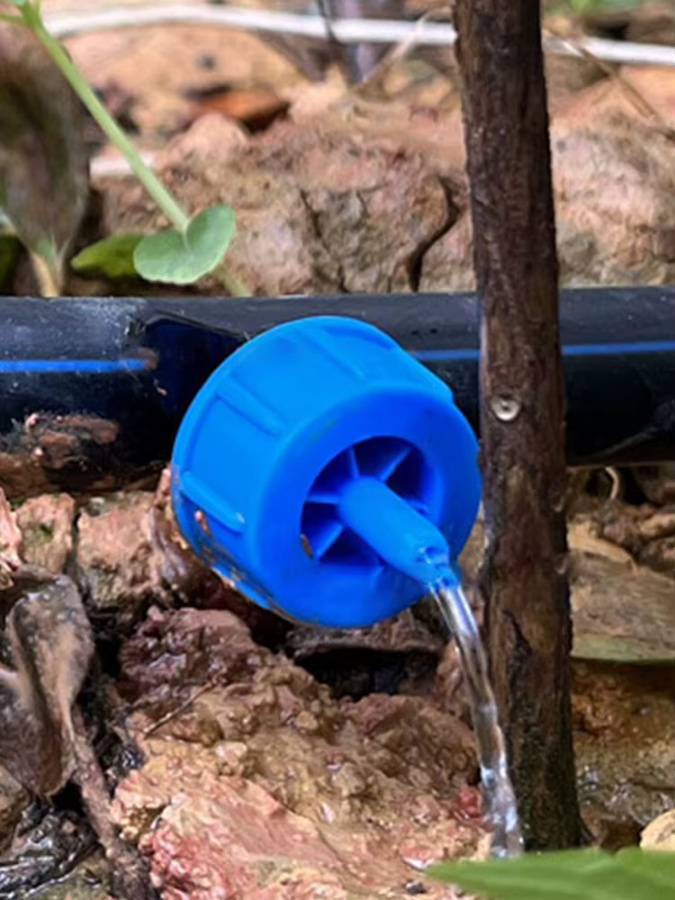100 Stück APWIKOGER Druckkompensierende Tropfer Mikro-Verbinder für dein Gartenbewässerungssystem - Bild 5