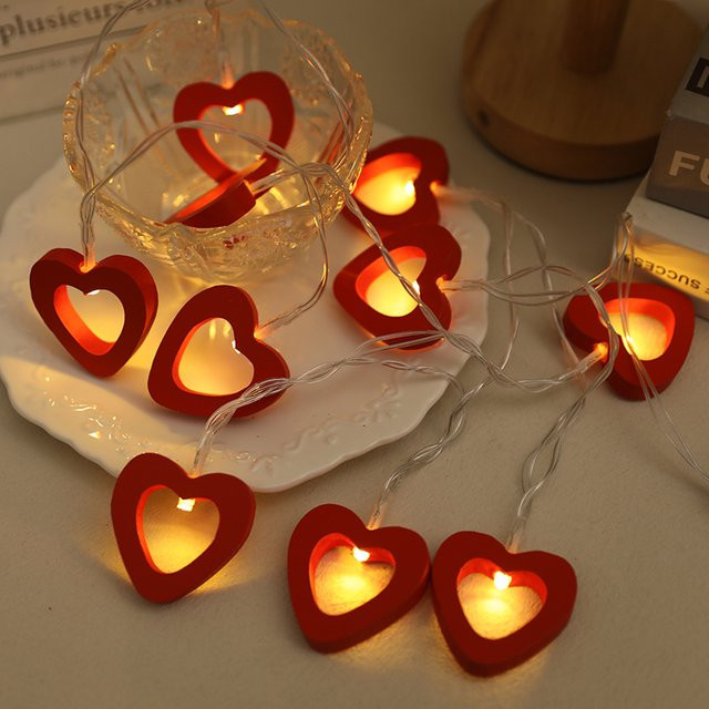 LED-Lichterkette mit Herz-Motiven in Rot und Weiß, warmweißes Licht, Länge: 1,5 m - Bild 1