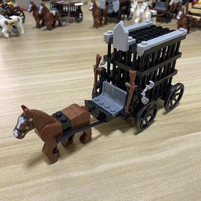 MOC Karren mittelalterlicher Streitwagen Gefängniswagen, Bausteine, ab 14 Jahren - Bild 1