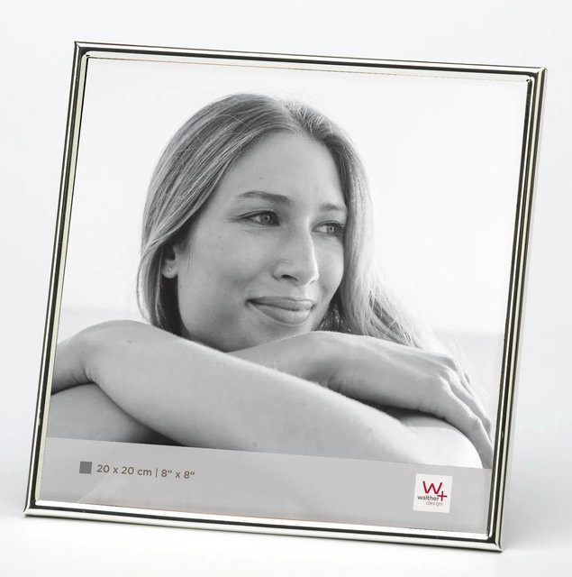 Walther Design Chloe Portrait Bilderrahmen aus Metall in Silber für 10 x 15 cm - Bild 1