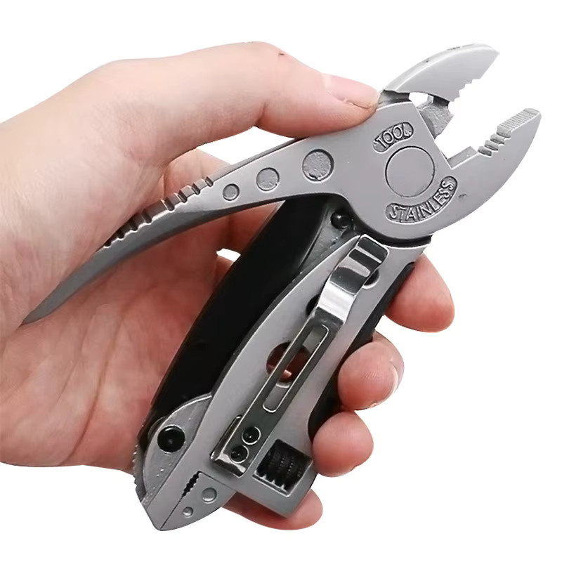 Multifunktionale Mini Klappzange aus Edelstahl mit S2-Stahl Kopf in Silber für Outdoor und Camping - Bild 3