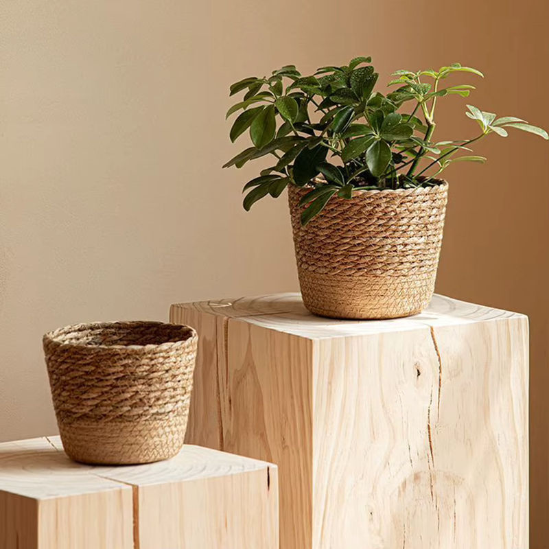 Aihogard Rattan-Blumentopf in Braun, handgefertigter Weidenkorb als Pflanzkorb für den Tisch, rund und rustikal, B/T/H: 15,5 x 11,0 x 2,0 cm - Bild 3