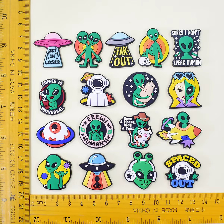 Happye&TiTi Sandalen-Charms, Alien I Don't Speak Human, PVC - Bild 3