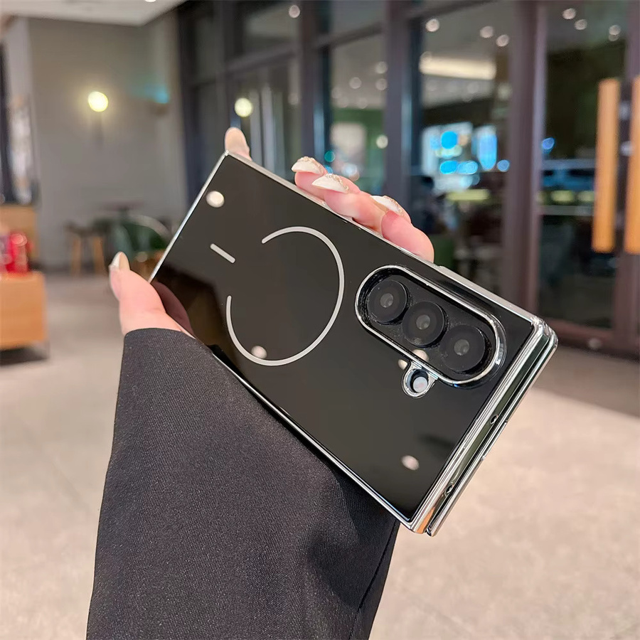 Magnetische Handyhülle mit HD-Displayschutzfolie aus gehärtetem Glas für Samsung Galaxy Z Fold 7 6 5 4 3 5G in Schwarz mit MagSafe Kompatibilität - Bild 2