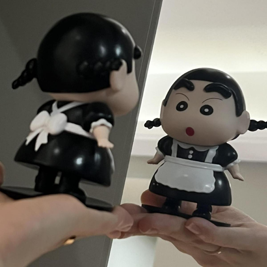 Yiran toy 1 Crayon Shin chan Anime Modell Shin chan cos Dienstmädchen 10cm - Bild 3