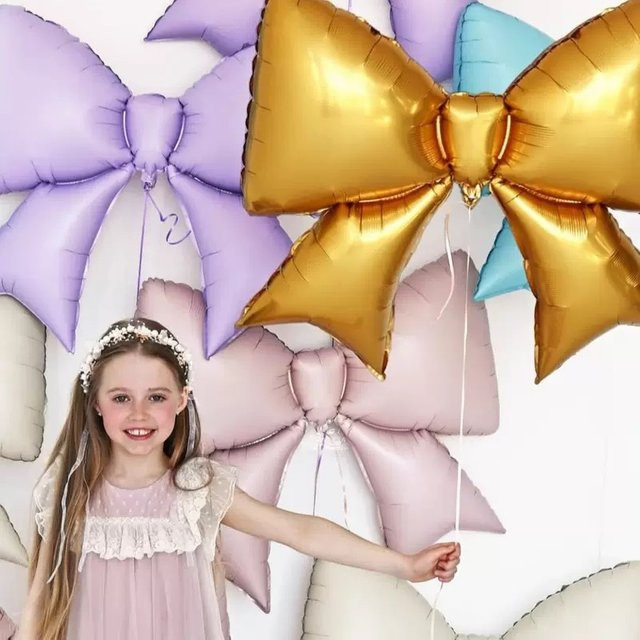 Matte Schmetterlings-Folienballons von DAWN in Mehrfarbig, ideal als Heliumballons für deine Partydekoration bei Geburtstag oder Hochzeit - Bild 1