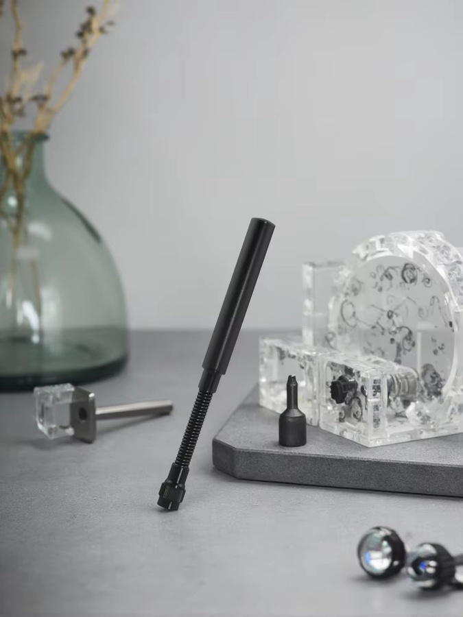 GIZONT Dual-Band WLAN Schwanenhalsantenne 2.4G 5.8G Federantenne in Schwarz für Drohnen-Störsender und Handdetektoren (600-6000MHz) - Bild 3