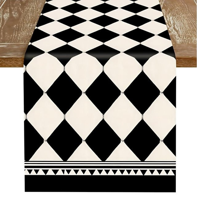 JMG Household Supplies Tischläufer im Patchwork-Design mit geometrischem Rautenmuster, Farbe: Schwarz-Weiß, B/H: 90 x 33 cm - Bild 1