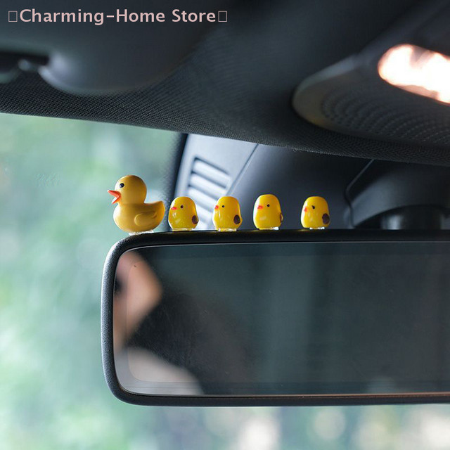 5 Stück Mini-Hühner Ornamente von SHIDWJ in Gelb als Auto-Innendekoration für Armaturenbrett und Rückspiegel - Bild 1