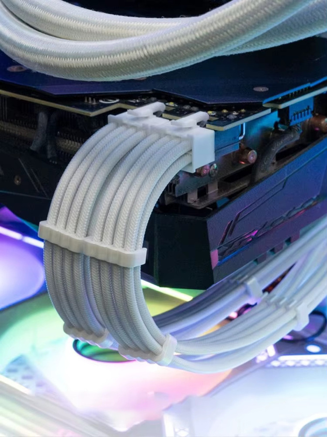 Flying Elephant Computer-Netzteil-Verlängerungskabel Set mit Kämmen, ATX-24Pin, GPU-8Pin und CPU-8Pin, 18AWG, Schwarz/Weiß, Länge: 300 mm - Bild 5