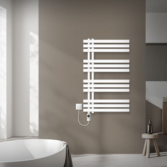 LuxeBath Badheizkörper mit Digitalanzeige und Heizstab 600W in Weiß, B/H: 60 x 100 cm - Bild 1