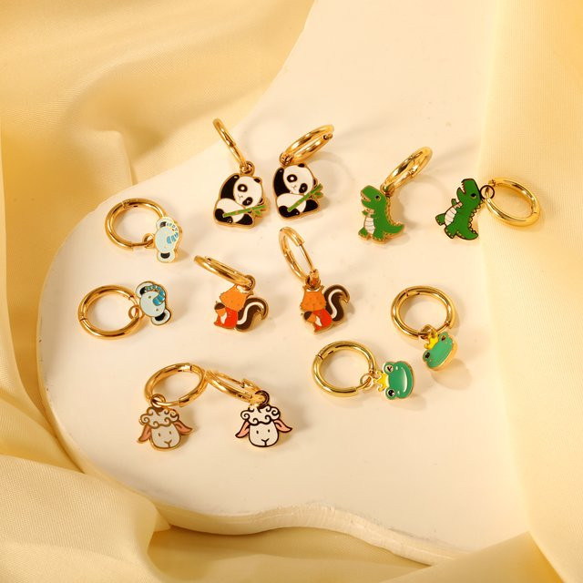 LUXUKISSKIDS Ohrstecker Panda Dinosaurier, Edelstahl, Gold, Kinder - Bild 1