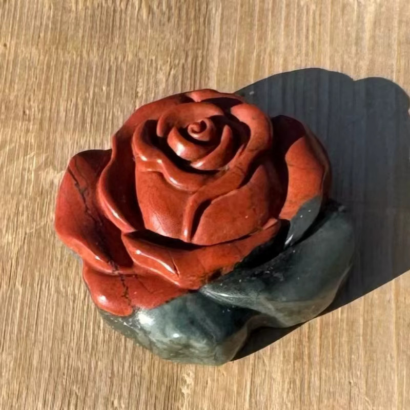 CrystalHola Afrikanische Blutsteinrose als natürlicher Rohstein in Multicolour im Boho-Stil zur Tischdekoration - Bild 3