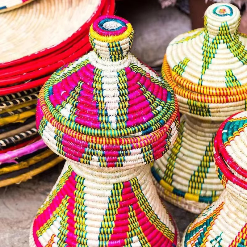 Seetangkorb mit Deckel in Multicolour als Handorganizer und Aufbewahrungsbox aus offen gewebtem Material - Bild 3