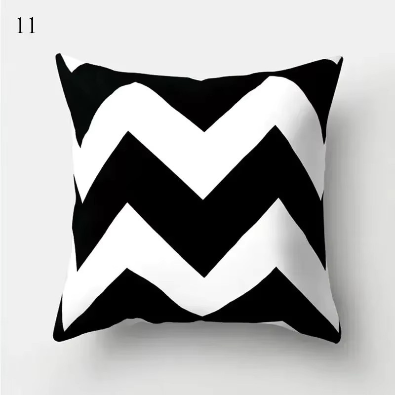 VIKAMA Kissenbezug mit geometrischem Design in Schwarz, quadratisch, B/B/H: 30 x 30 x 30 cm - Bild 2