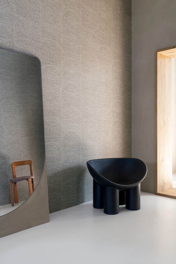 Arte International Wallpaper Cupula Abstract Geometric in Cocoa Brown und Grey aus Vinyl - Bild 1