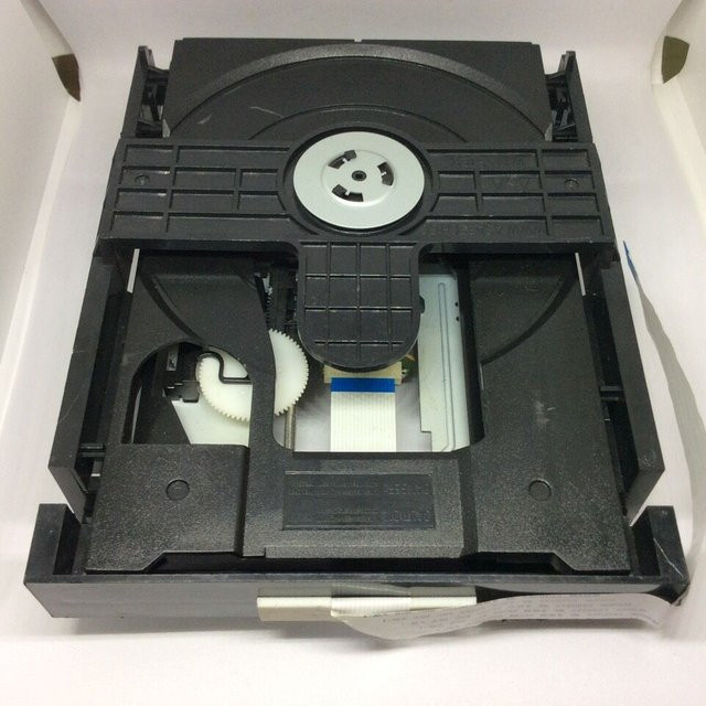 NAD C565BEE Lasereinheit Optical Pick-up für CD-Player in Schwarz - Bild 1