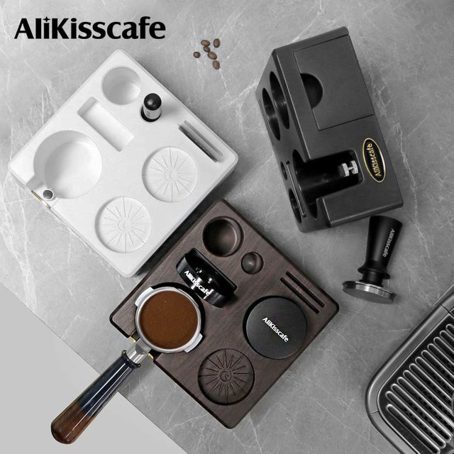 AliKisscafe Kaffee Tamping Station mit Siebträger Halter Schublade in Schwarz und Holzoptik für 51mm 54mm 57mm 58mm Espresso Zubehör - Bild 1
