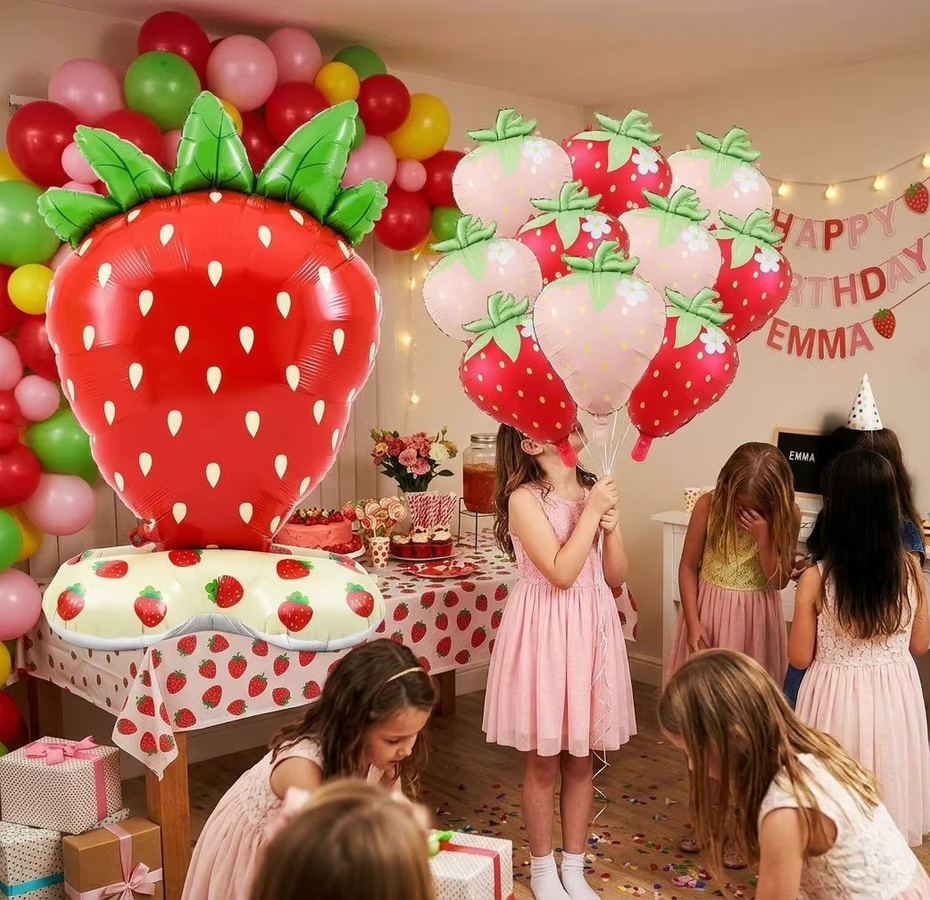 EsenTroye Erdbeer-Geburtstagsdekorationsset für Mädchen zum 1. Geburtstag mit Folienballons, Banner und Tortendekoration in Rot und Floral-Design - Bild 3