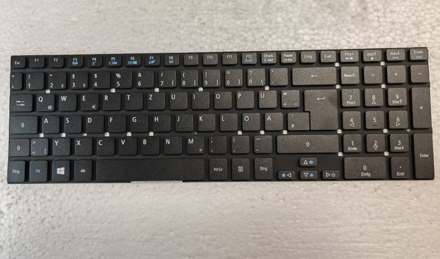 Acer Ersatztastatur mit deutschem QWERTZ-Layout in Schwarz für Acer Aspire V3-772G, V3-5755, V3-551, V3-571g, V3-771G, V3-731, V3-572G, E5-771 und ES1-512 - Bild 1