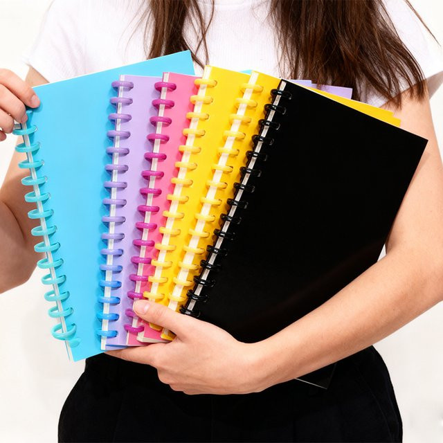 Tragbares A5 Notizbuch mit Pilzknopf in Blau, abnehmbarer Loseblatt-Notizblock mit 80 Blatt/160 Seiten, Blanko Softcover für Schule und Arbeit - Bild 1