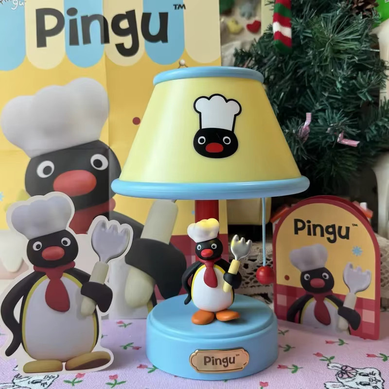 Bandai Pinguin-Mädchen Tischlampe als niedliches Nachtlicht in Multicolour mit warmweißem Licht und USB-Anschluss - Bild 5
