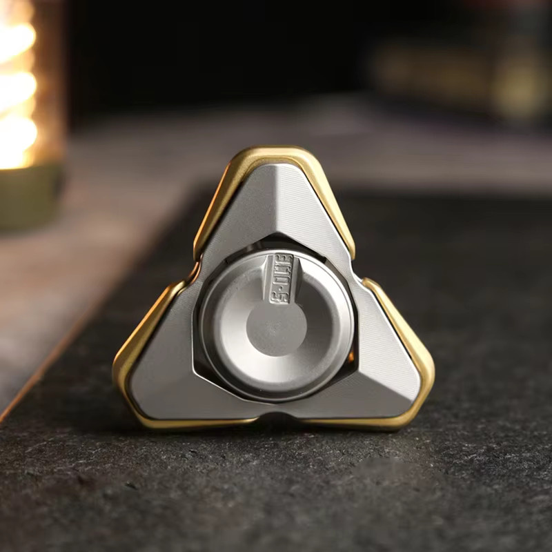 Suiis QS Magnetisches Fidget Spinner, Metall-Stressabbau-Spielzeug - Bild 2