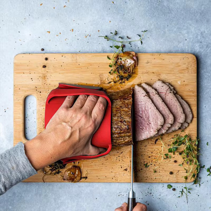 Multifunktionaler Silikon-Küchenhandschuh-Ersatz als hitzebeständiger Anti-Rutsch-Clip für Grill und Brot, Farben: Blau und Rot - Bild 2
