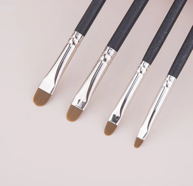 RUZOFO Make-up-Pinsel, flüssige Creme, Foundation Concealer, 4 Größen - Bild 1