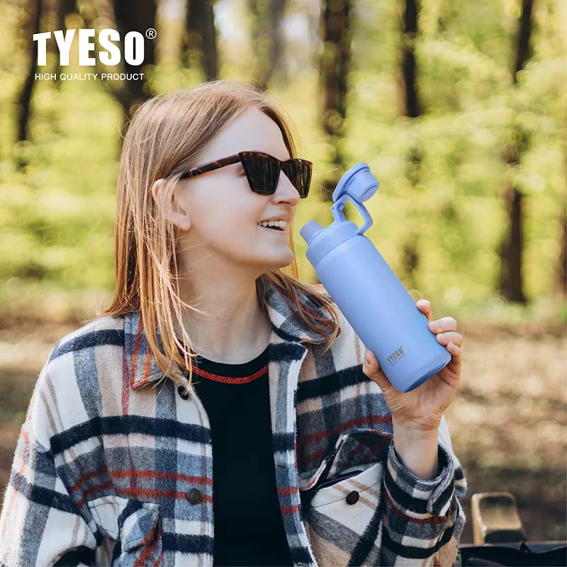 TYESO Isolierte Sportflasche aus Edelstahl mit Griff und Flip-Deckel, Blau, 750ml/900ml/1200ml/1500ml - Bild 2