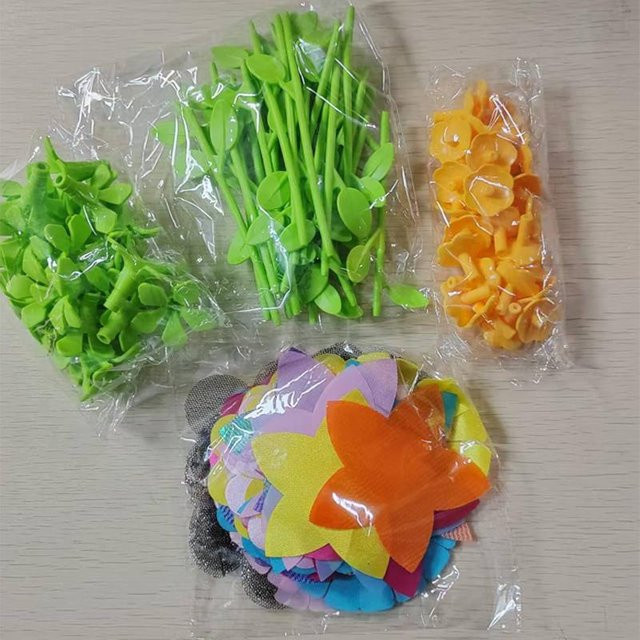 Binchi Outdoor Product Stoffblumensträuße Spielzeug Bastelsets, ab 3 Jahre - Bild 1