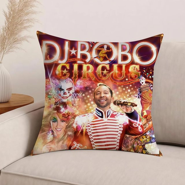 Dekorativer Kissenbezug DJ Bobo Das Große Abenteuer, Mehrfarbig, B/B/H: 18 x 18 x 18 cm - Bild 1