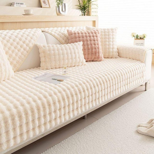 Weicher Plüsch-Sofabezug von Your Warm Home in Beige, rutschfest und waschbar, B/T/H: 70 x 70 x 70 cm - Bild 1
