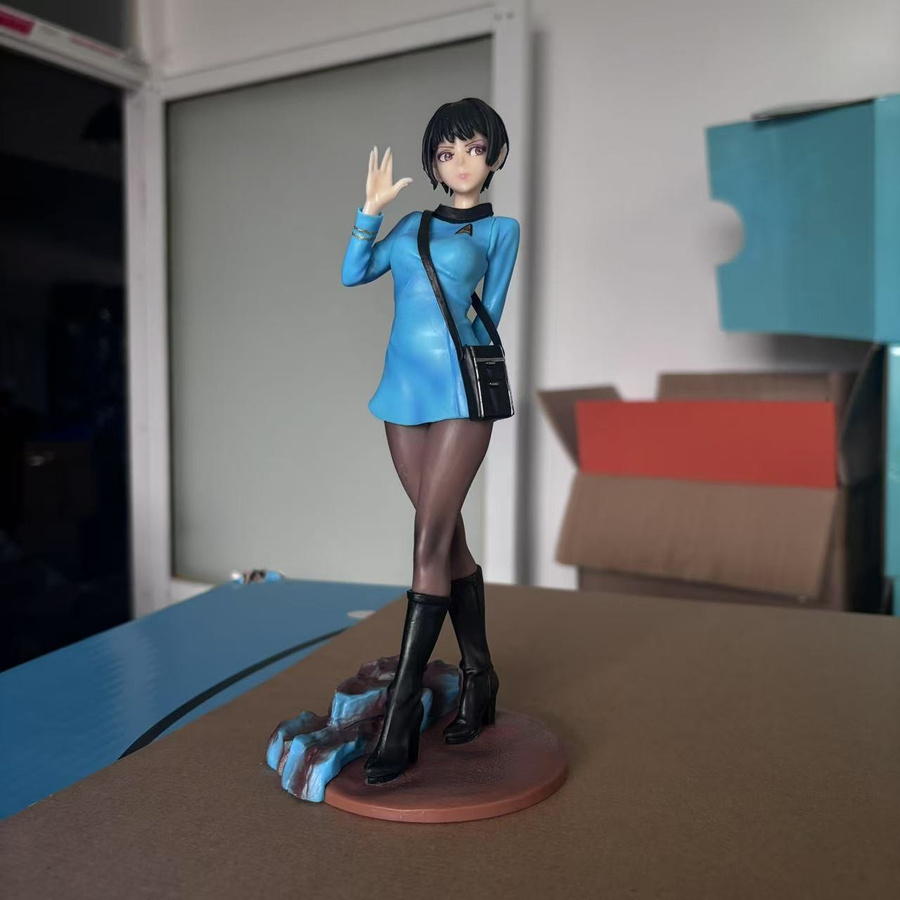 Fashnics Star Trek Vulkanische Sternenflottenkommandantin Chefärztin PVC-Puppe - Bild 1