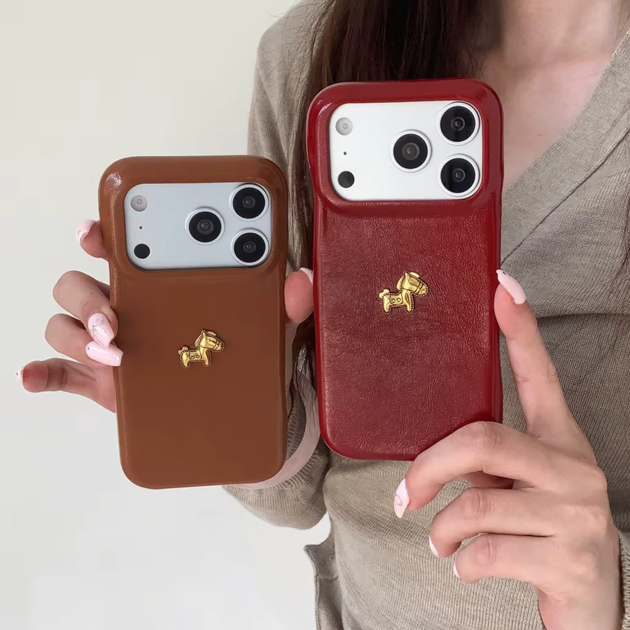 Stereoskopische iPhone Handyhülle aus Stoff und Kunstleder mit Leopardenmuster in Rot für iPhone 17, 16, 15, 14 Pro Max - Bild 2